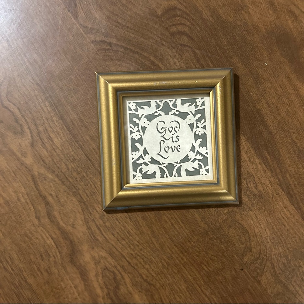 Vintage "God is Love" scherenschnitte design
